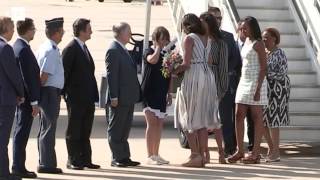 Michelle Obama llega a España con un proyecto solidario [upl. by Ellehcem429]