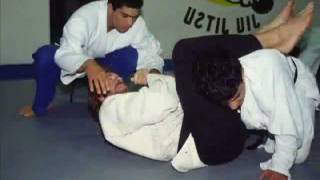 CHUCK NORRIS training BJJ at the MACHADO ACADEMY in 1992 [upl. by Annodam]