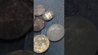 Много монет на одном местенаходки в лесу metaldetecting клад монеты coin история коп [upl. by Castle]