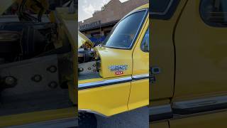 YELLOW BRONCO RANGER XLT ford fordbronco sundayfunday [upl. by Airehtfele]