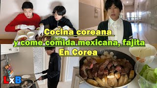 Coreanos Probando Comida Mexicana Cocina Coreana Y Come Comida Mexicana  Fajita En Corea [upl. by Econah310]