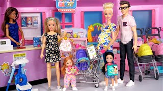 Familia Barbie amp Ken Compran en La Tienda de Bebes [upl. by Noicpesnoc]