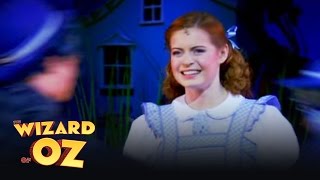 New Footage  London  The Wizard of Oz [upl. by Anrol]