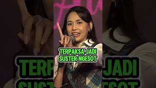 Kapan lagi liat Gita ngesot bro 😭🤣 jkt48 gitajkt48 adeljkt48 lynjkt48 jessijkt48 [upl. by Drallim]