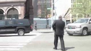 president barack obama motorcade 2010 nyc [upl. by Lowney438]