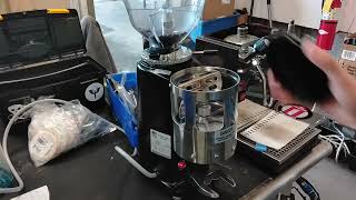 Mazzer Luigi Mini Grinder  Test Video [upl. by Lletram]