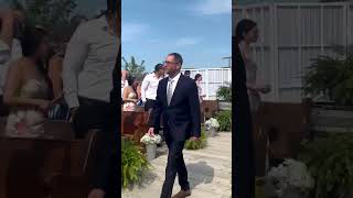 Este papá hizo algo inesperado en la boda de su hija 👏 [upl. by Lourdes]