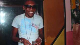 Vybz Kartel She Nah Let Go [upl. by Azpurua]