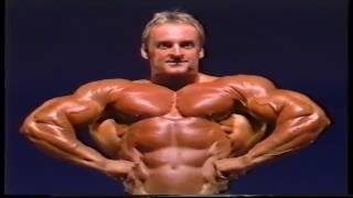 Andreas Munzer posing routine 1993 [upl. by Middlesworth]