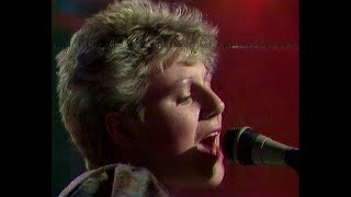 Cocteau Twins  From the Flagstones Musette and Drums Live The Tube 1984 [upl. by Cammy]