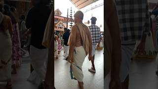 Neeyenne marannuvo kanna youtubeshorts guruvayurtemple [upl. by Kerrie336]