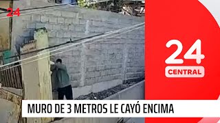 Salvó de milagro muro de 3 metros le cayó encima  24 Horas TVN Chile [upl. by Yerdua]