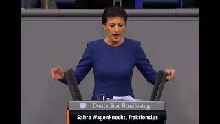 Sahra Wagenknecht kritisiert Ampel für Demonstrationen gegen die eigene Politik [upl. by Nnyrb]