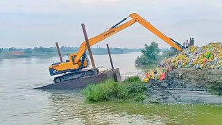 HYUNDAI 245LR SMART Excavator Working river on pontoon [upl. by Buna]