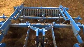 LEMKEN  Cultivator Kristall [upl. by Ful243]