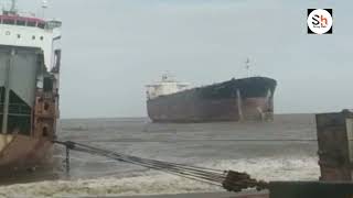 Live Ship Beaching at Alang Ship Breaking Yard l Ship Breaking Yard Alang l Ship Yard Alang ship [upl. by Berey]