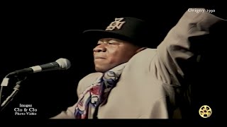 Papa Wemba dans  quotEsclavequot quotÉbènequot et quotMokili ngelequot [upl. by Stav]