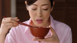 Nagatanien 永谷園 あさげ CM 「冷やしそうめんアレンジ」篇 15秒 [upl. by Ikairik]