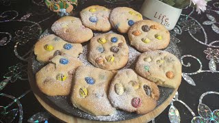 Cookies aux M amp Ms en 7 minutes recette rapide [upl. by Ollehcram2]