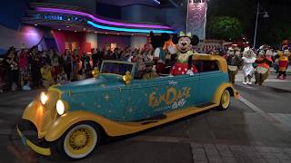 Huge Disney Character Parade at Disney FanDaze at Disneyland Paris [upl. by Krebs578]