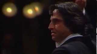 Beethoven  Riccardo Muti  Fifth Symphony  Concert at La Scala Theatre [upl. by Naeruat]