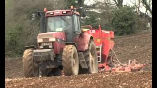 Case Ih 7220 drilling with Vaderstad Rapid A 400S [upl. by Scholz]