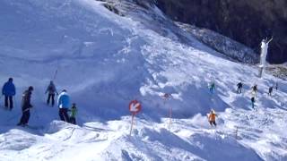 Querfahrt im letzten Teil der Tuxer Fernerhaus Piste [upl. by Chickie340]