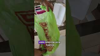 Como doblar tus bolsas de tela y de plástico [upl. by Lentha947]