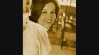 Lenita Bruno singing Canta Canta Mais tom Jobim 1958 [upl. by Jeunesse]