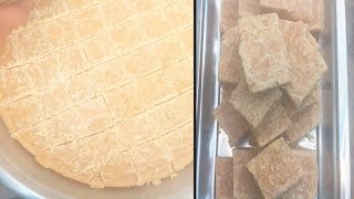 बनाए नरम नरम सूजी और खोए की आसान सी बर्फीयां sweet cooking recipe gudiyasagarvyr [upl. by Laertnom6]