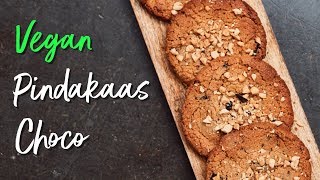 Vegan Pindakaas Choco Koekjes met Vegan Bakker Lisa Jansen aka Taartenvanjansen [upl. by Anirtal505]