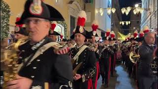 I carabinieri danno via alle feste di Natale con il concerto in Centro [upl. by Garwood]