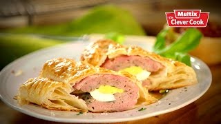 Giant sausage egg and bacon rolls 4K [upl. by Sascha]