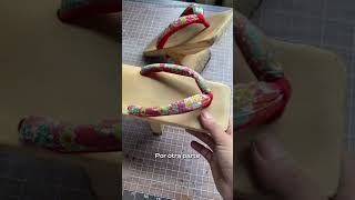 ¿Qué son las sandalias japonesas japon curiosidades viralvideo [upl. by Gladwin]