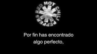 Red Hot Chili Peppers  Hard to Concentrate español [upl. by Namyac]