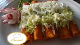 Como hacer enchiladas de pollo [upl. by Noelopan]