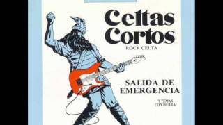 Celtas Cortos  Salida de emergencia [upl. by Einyaj421]