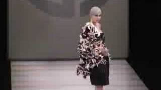 Sfilate Milano Moda Donna Giorgio Armani [upl. by Ernesta]