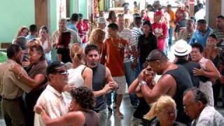 Salsa music El amor de Puerto Rico song Orquesta Narvaez [upl. by Parnas799]