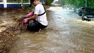 Emergency Drain Clearance Volunteers Swiftly Unclog Storm Drains to Prevent Flash Flooding [upl. by Lucinda]