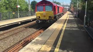 66034 working 6M48 Southampton Eastern Docks to Halewood Jaguar Cars dbcargo class66 tones [upl. by Marj]