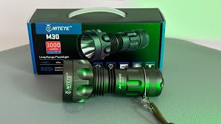 Niteye M30 3000 Dagger Lumen Outdoor Taschenlampe mit 700m Reichweite  mit Beamshots [upl. by Boser]