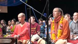 Kirtan Mela 2011  Maha Mantra 7  HH Sacinandana Swami [upl. by Sremlahc]