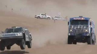 Rally Dakar 2010  Robby Gordon vs Vladimir Chagin [upl. by Aicirtap155]