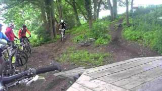 MTBCLINICnl geeft mountainbike les op de Posbank [upl. by Ittocs]