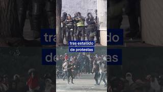 Violencia y represión tras estallido de protestas contra reelección de Maduro en Venezuela [upl. by Delainey83]