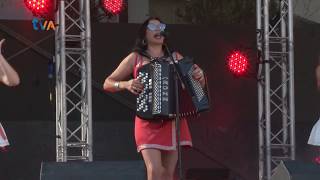 Rosinha ao Vivo na Feira do Fumeiro das Águas Livres [upl. by Tijnar680]