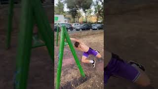 Oscilliamo come delle scimmie 🦧 catania parkour nhex ct parkourcatania cuscatania shorts [upl. by Merkle397]