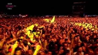 Arctic Monkeys  When The Sun Goes Down Live at Reading amp Leeds Festival 2014 HD [upl. by Jehanna382]