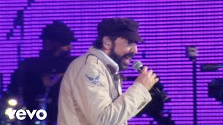 Juan Luis Guerra  Bachata Rosa Live [upl. by Zarihs]